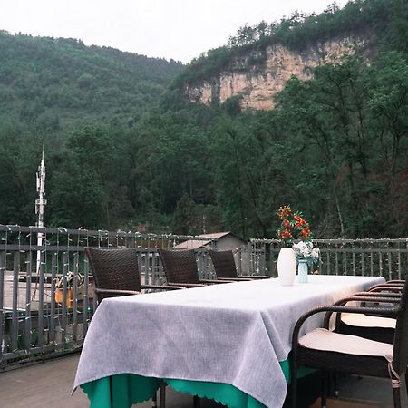 一树一花客栈眷恋店 Apartman Vulingjüan Kültér fotó